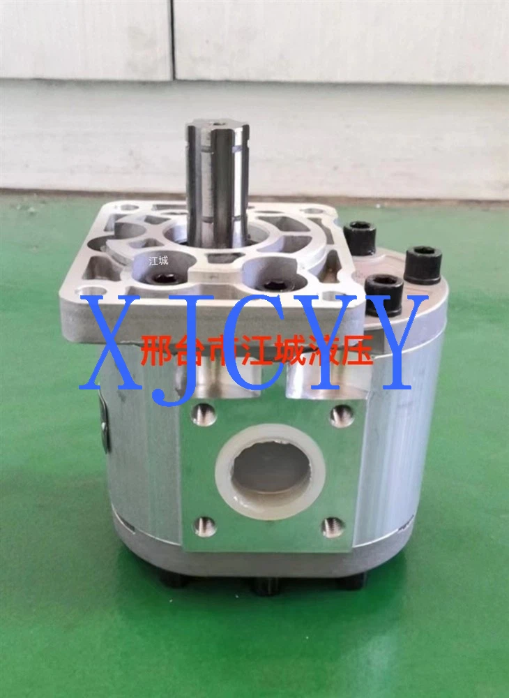 Hydraulic Pump For MTZ NSH 32 / NSH 50 / НШ 32 Д -3 / НШ 32 Д -3Л / НШ 50 Д- 3 / НШ 50 Д- 3Л